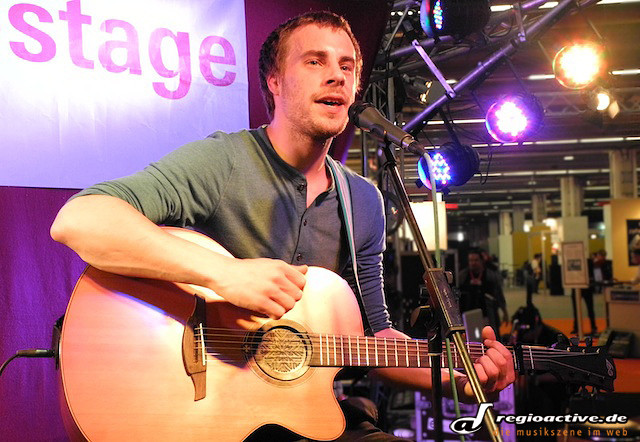 Jan Krug (live auf der Frankfurter Musikmesse, Halle 4.1, 2011)