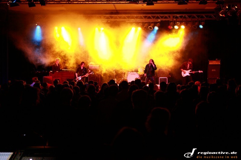 Demon's Eye feat. Doogie White (live in Bonn, 2011)