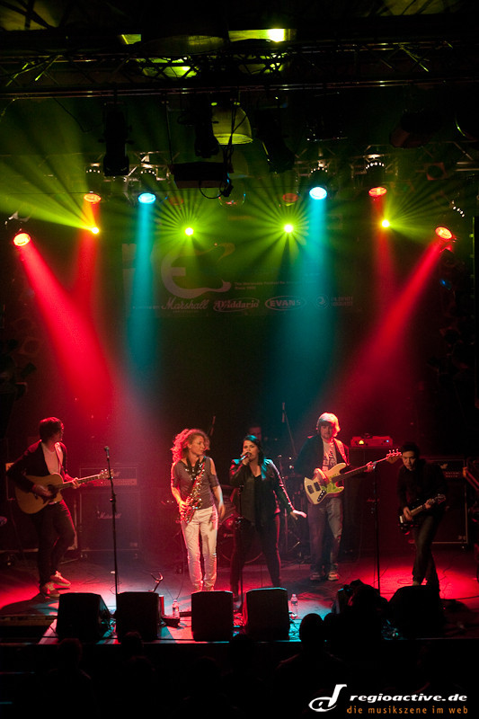 BeatShock (live in Hamburg, 2011)